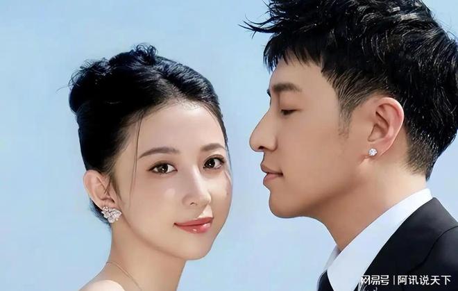 0平顶层复式写老婆名和岳母同住很惬意pg电子试玩潘玮柏上海豪宅曝光69(图2)